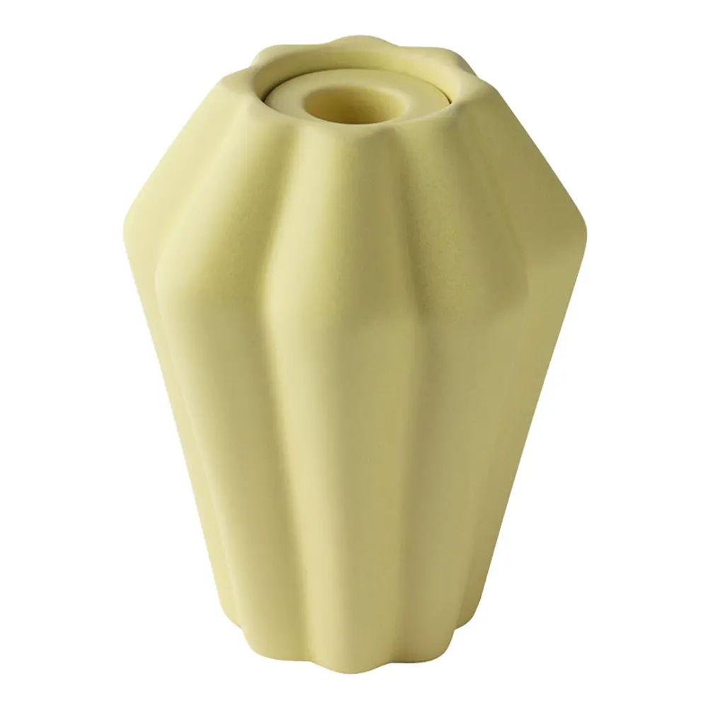 Birgit vase 14 cm pale yellow