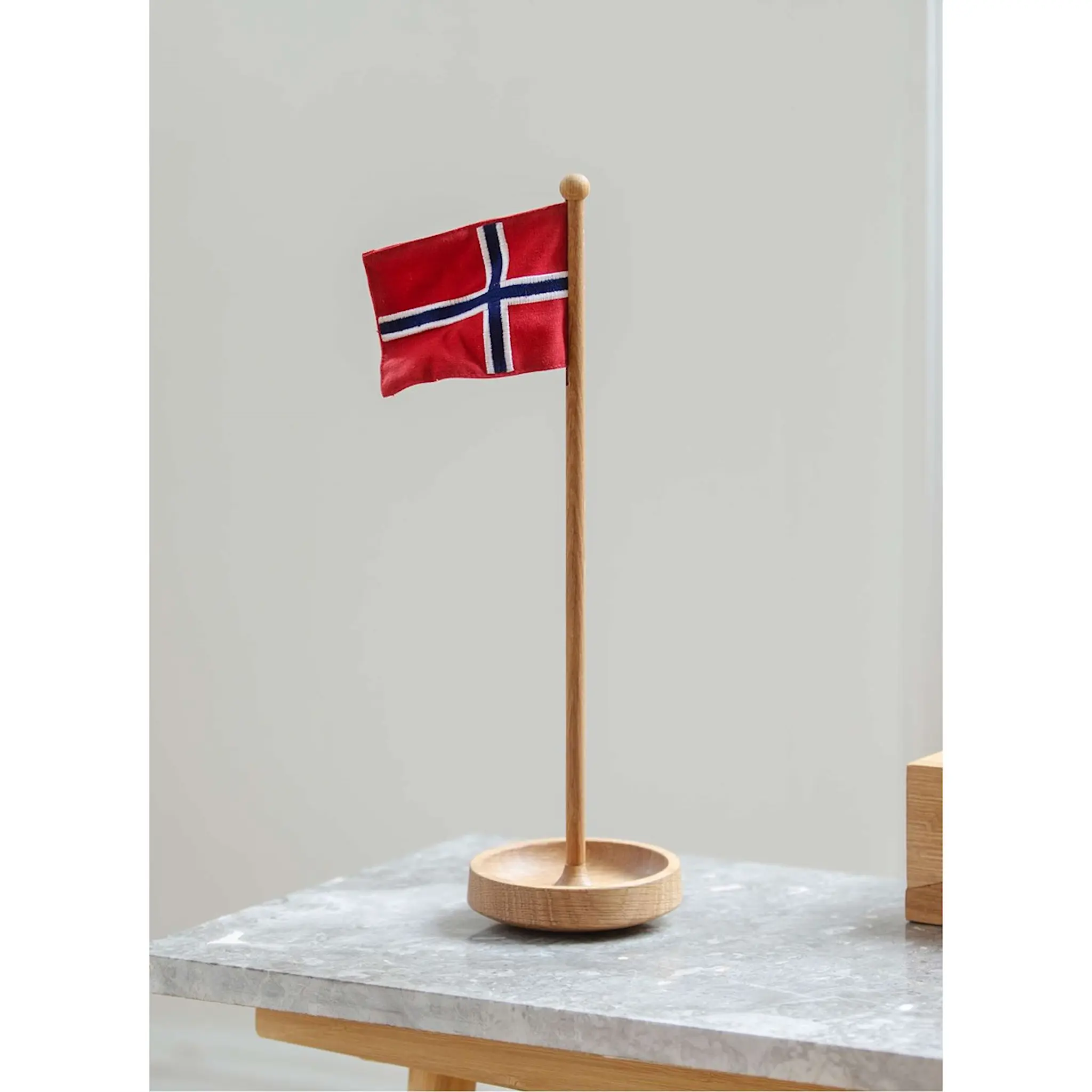 Spring Copenhagen The Table Flag Norway 11x39 cm