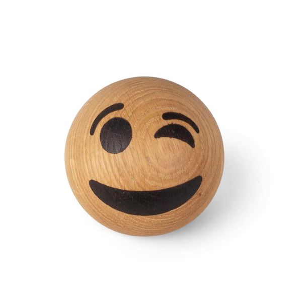 Spring Copenhagen – Emojiboll Ek 7 cm Winking