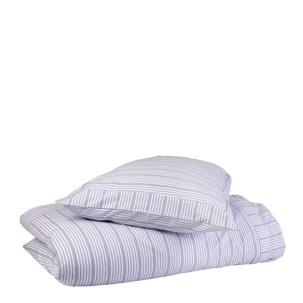 Home by Ilse Jacobsen - Bedding Collection Pussilakanasetti 150x210 cm + 50x60 cm Powder Blue Stripes