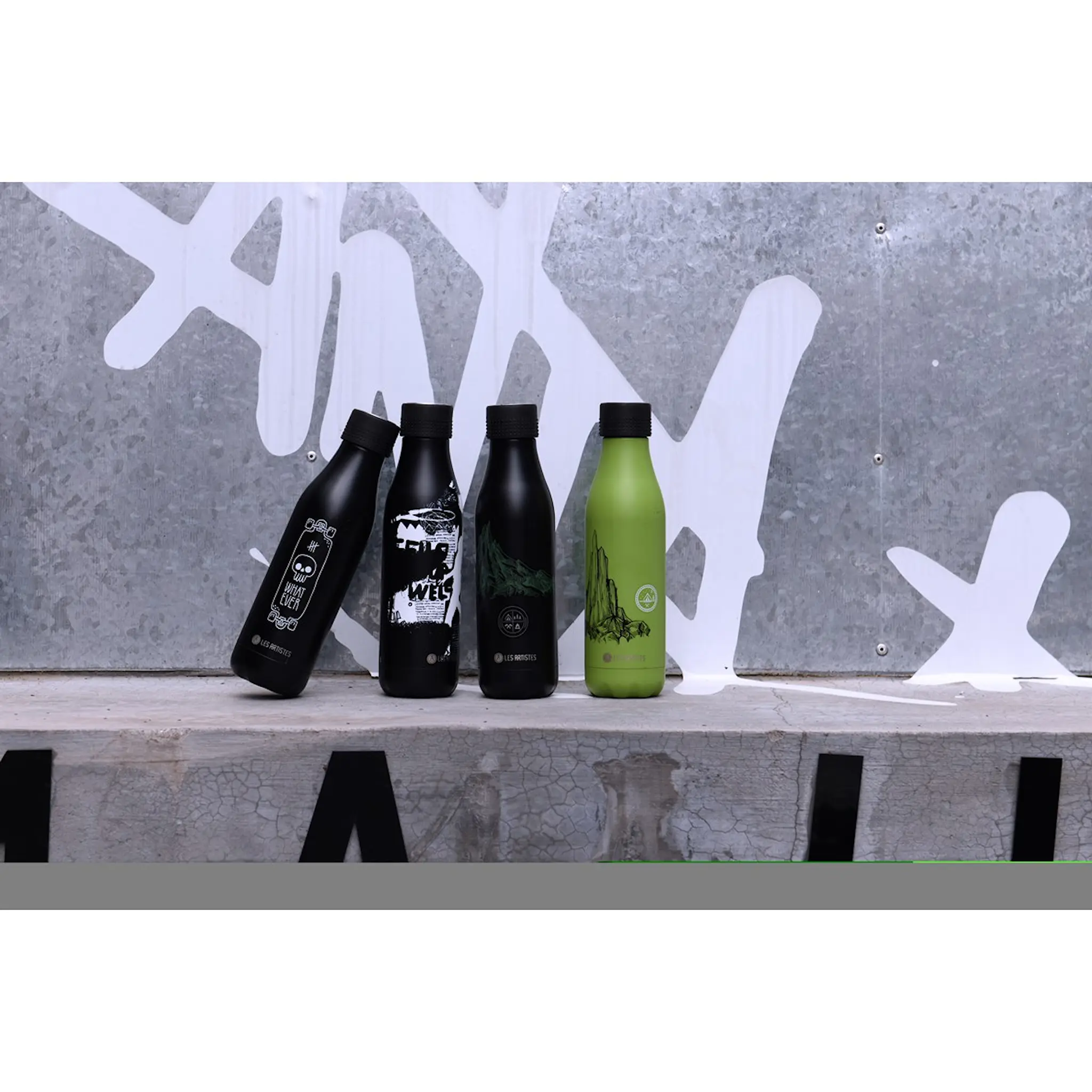 Les Artistes Bottle Up Design Limited Edition Termoflaska 0,5L Svart/Vit Skate