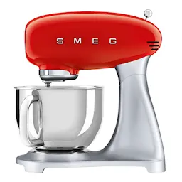 SMEG 50's Style Yleiskone 4,8 L Punainen