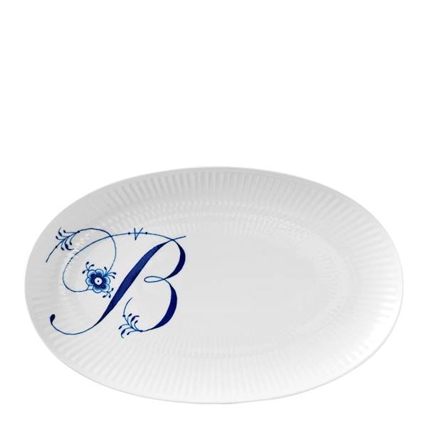 Blue Fluted Pl Alphabet oval tallrik B 23 cm