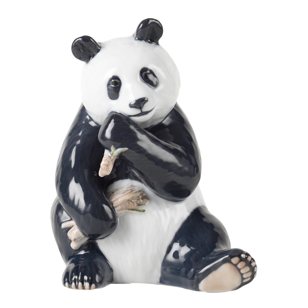 Läs mer om Royal Copenhagen - Figurines Ätande Panda 18 cm Svart/Vit