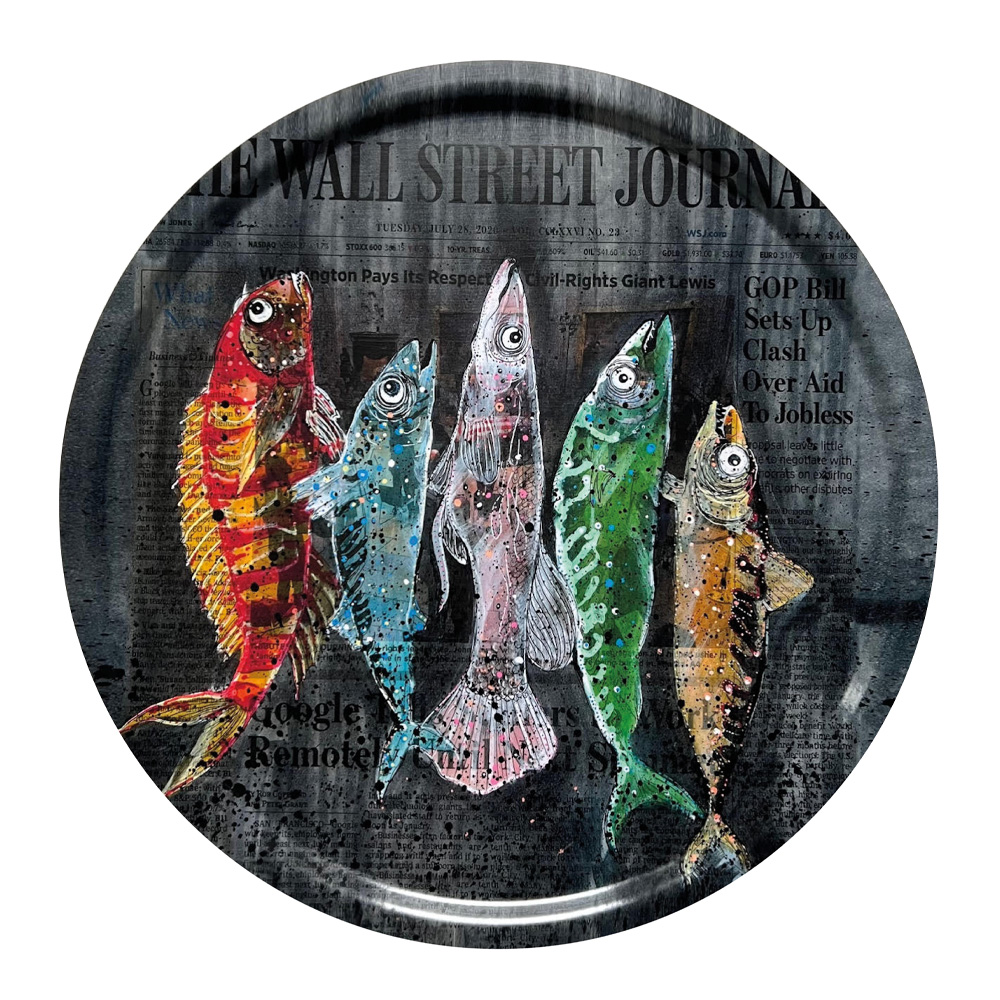 LISA TÖRNER ART – Bricka Rund Biggest Fish of Wall street 38 cm Svart