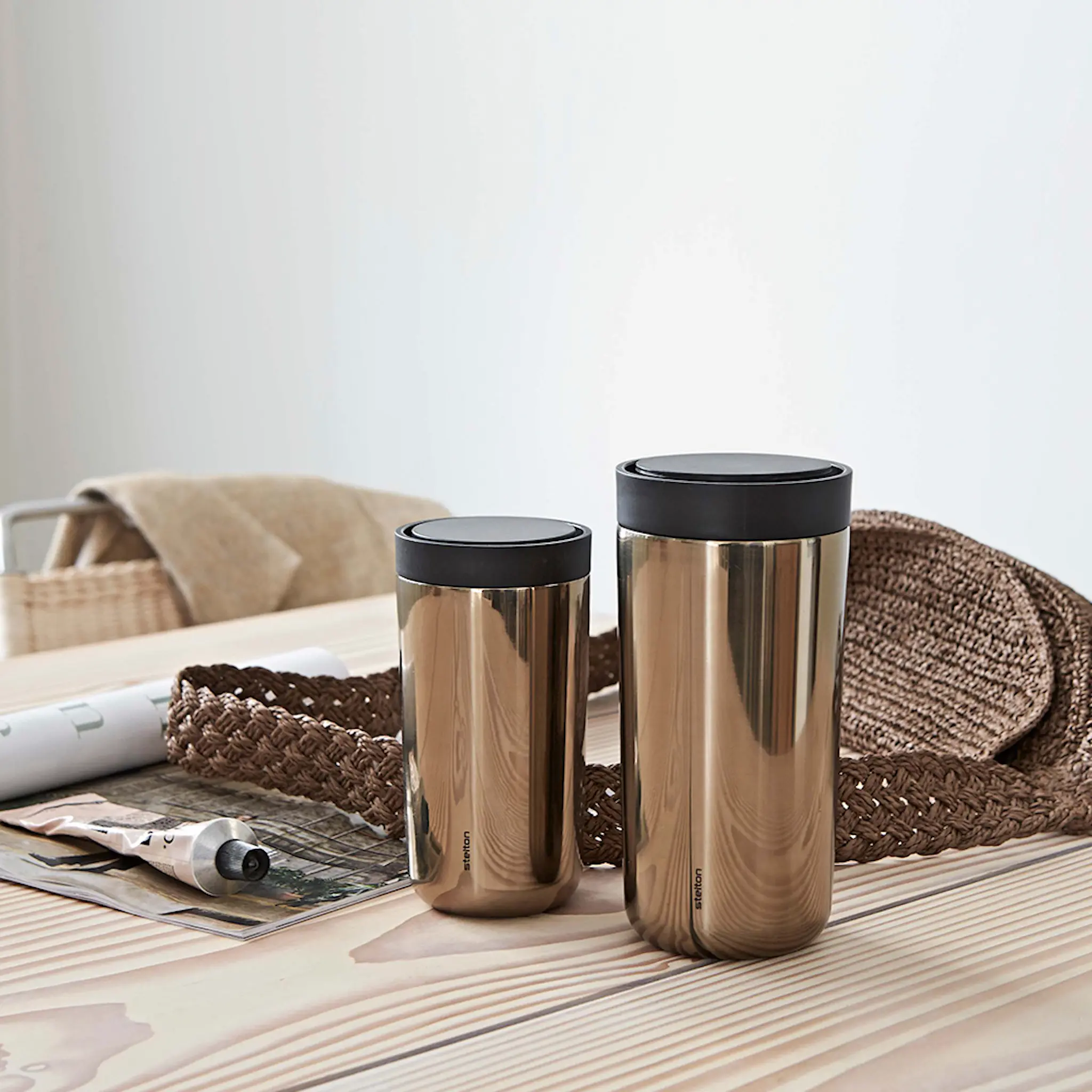 Stelton To Go Click Mugg 40 cl Guld