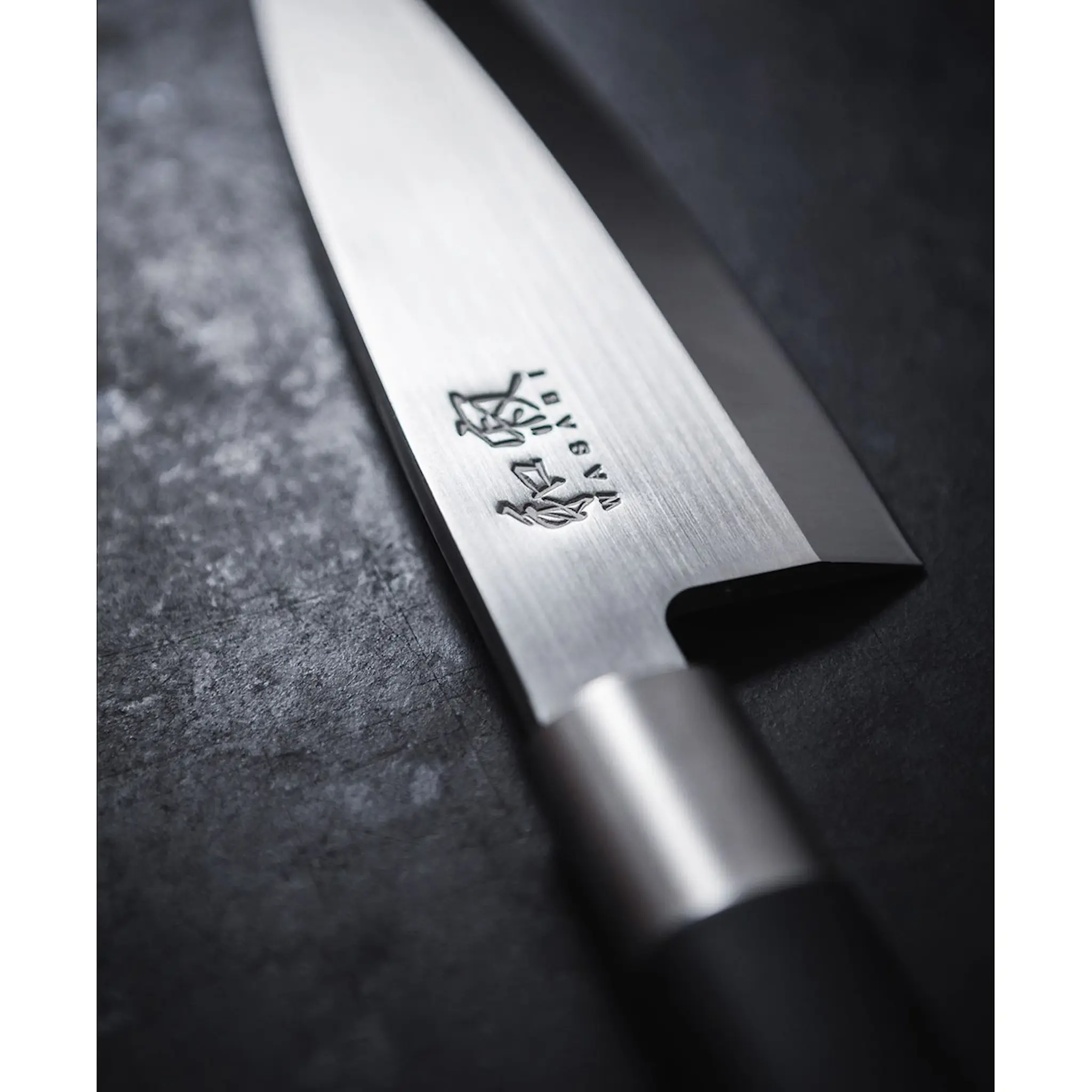 KAI Wasabi Black Kockkniv 23,5 cm